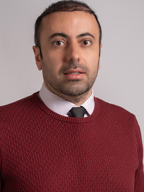 Portrait photograph of staff memeber, Mohammad Forghanielahabadi